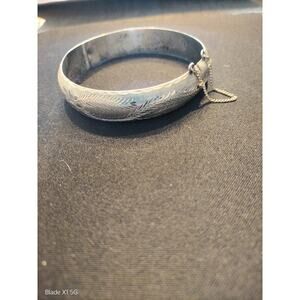 Vintage Etched Sterling Silver Hinged Bracelet With Safety Chain - Mexico